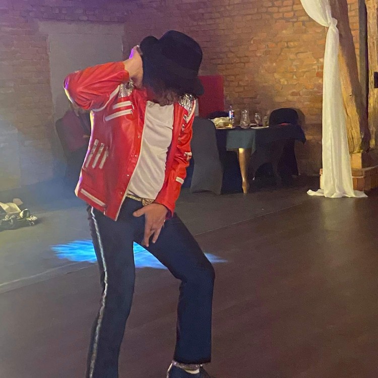 Show live Michael Jackson