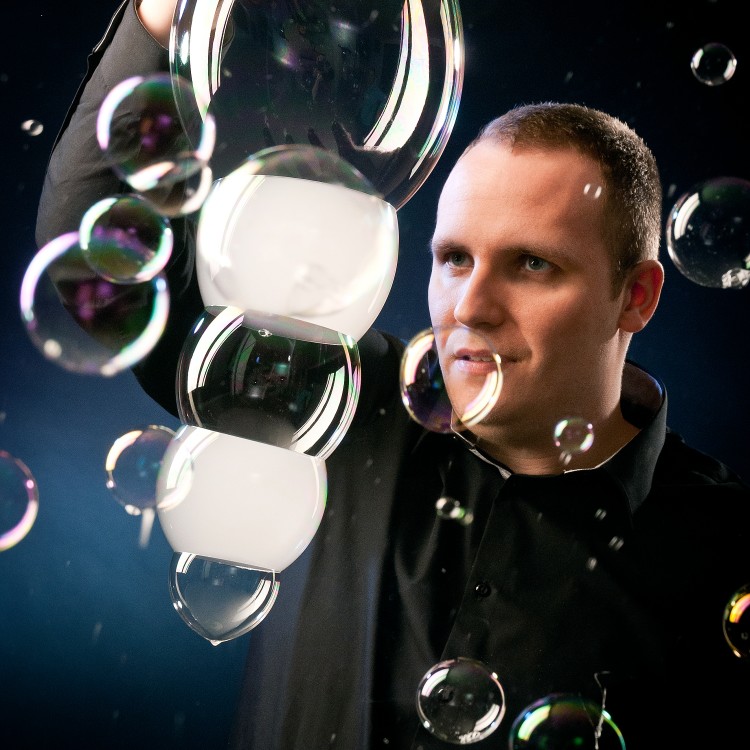 Originální bublinová show - mistr bublinář