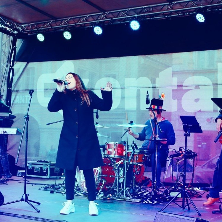 Hudební skupina KONTAKT